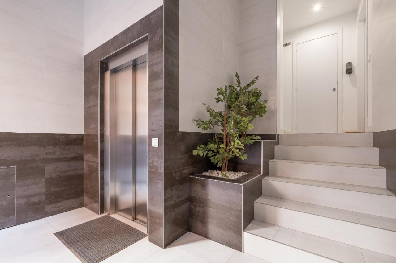 Apartment With Open-Air Space Valencia Exterior photo